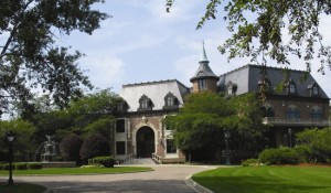 Sanfilippo Estate in Barrington Hills Sanfilippo Summer Concert Series