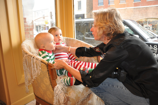 Susan McConnell Holiday Photo Shoot