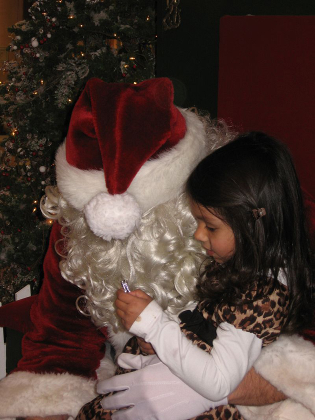 The Amazing Disappearing Santa at the Ice House Mall
