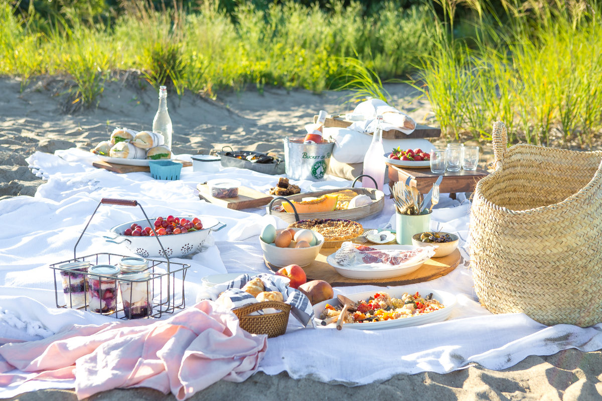 Cooking With Heinen's  Tips for a Summer Beach Picnic - 365Barrington